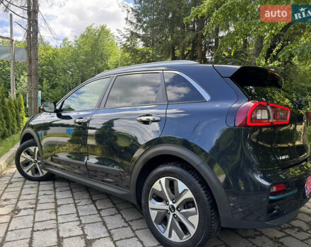 Синій Кіа Niro, об'ємом двигуна 0 л та пробігом 145 тис. км за 16999 $, фото 16 на Automoto.ua