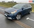Синий Киа Niro, объемом двигателя 1.58 л и пробегом 160 тыс. км за 16300 $, фото 3 на Automoto.ua