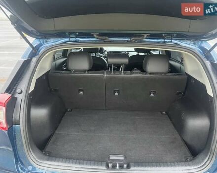 Синий Киа Niro, объемом двигателя 1.58 л и пробегом 160 тыс. км за 16300 $, фото 10 на Automoto.ua