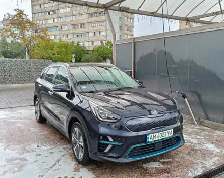 Синий Киа Niro, объемом двигателя 0 л и пробегом 111 тыс. км за 17950 $, фото 3 на Automoto.ua