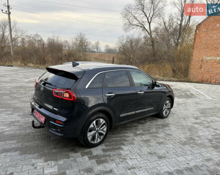 Синий Киа Niro, объемом двигателя 0 л и пробегом 168 тыс. км за 16800 $, фото 8 на Automoto.ua