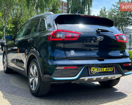 Синій Кіа Niro, об'ємом двигуна 1.6 л та пробігом 92 тис. км за 19700 $, фото 4 на Automoto.ua