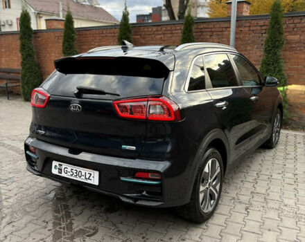 Киа Niro 2019 в Коломые на Automoto.ua Синий Киа Niro, объемом двигателя 0 л и пробегом 127 тыс. км за 16999 $, фото 10 на Automoto.ua