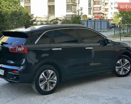 Киа Niro 2019 в Ивано-Франковске на Automoto.ua Синий Киа Niro, объемом двигателя 0 л и пробегом 155 тыс. км за 18650 $, фото 36 на Automoto.ua