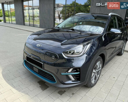 Синій Кіа Niro, об'ємом двигуна 0 л та пробігом 147 тис. км за 17400 $, фото 3 на Automoto.ua