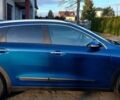 Синий Киа Niro, объемом двигателя 1.6 л и пробегом 78 тыс. км за 10499 $, фото 2 на Automoto.ua