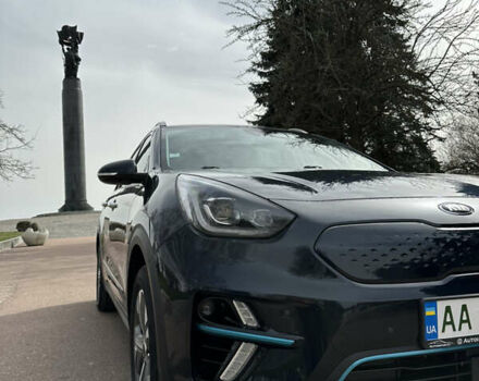 Синій Кіа Niro, об'ємом двигуна 0 л та пробігом 79 тис. км за 21500 $, фото 13 на Automoto.ua