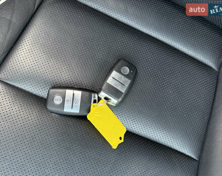 Синий Киа Niro, объемом двигателя 0 л и пробегом 168 тыс. км за 16800 $, фото 35 на Automoto.ua