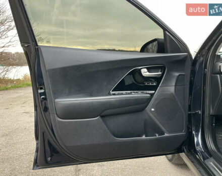 Синій Кіа Niro, об'ємом двигуна 0 л та пробігом 130 тис. км за 18455 $, фото 26 на Automoto.ua