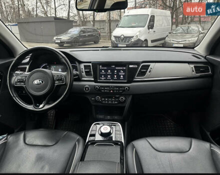 Синій Кіа Niro, об'ємом двигуна 0 л та пробігом 83 тис. км за 18700 $, фото 20 на Automoto.ua