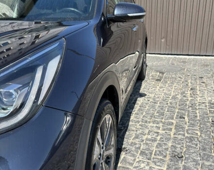 Синий Киа Niro, объемом двигателя 0 л и пробегом 110 тыс. км за 19500 $, фото 3 на Automoto.ua