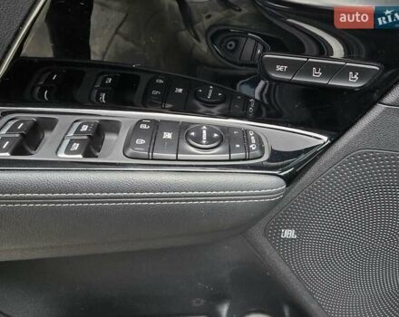 Синій Кіа Niro, об'ємом двигуна 0 л та пробігом 120 тис. км за 18770 $, фото 13 на Automoto.ua