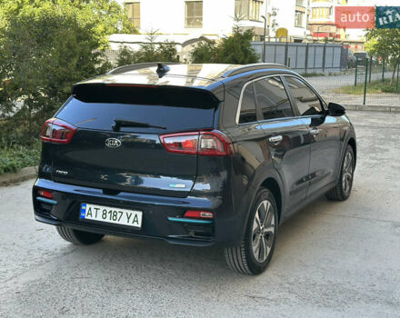 Киа Niro 2019 в Ивано-Франковске на Automoto.ua Синий Киа Niro, объемом двигателя 0 л и пробегом 155 тыс. км за 18650 $, фото 52 на Automoto.ua