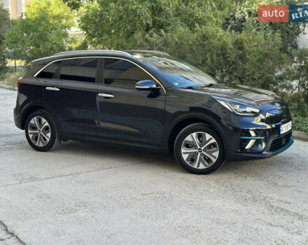 Киа Niro 2019 в Ивано-Франковске на Automoto.ua Синий Киа Niro, объемом двигателя 0 л и пробегом 155 тыс. км за 18650 $, фото 22 на Automoto.ua