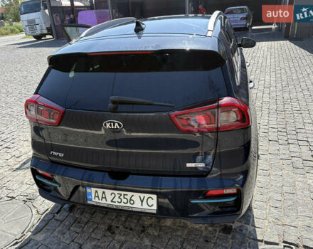 Синій Кіа Niro, об'ємом двигуна 0 л та пробігом 100 тис. км за 19300 $, фото 6 на Automoto.ua