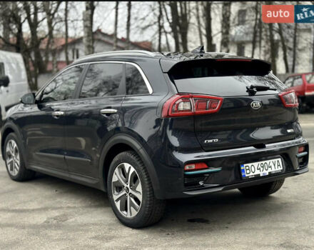 Синій Кіа Niro, об'ємом двигуна 0 л та пробігом 83 тис. км за 18700 $, фото 9 на Automoto.ua