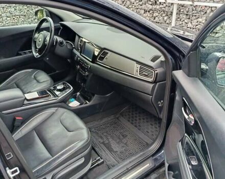 Синий Киа Niro, объемом двигателя 0 л и пробегом 111 тыс. км за 17950 $, фото 26 на Automoto.ua