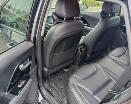 Синий Киа Niro, объемом двигателя 0 л и пробегом 111 тыс. км за 17950 $, фото 30 на Automoto.ua