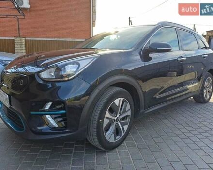 Синий Киа Niro, объемом двигателя 0 л и пробегом 164 тыс. км за 17500 $, фото 1 на Automoto.ua