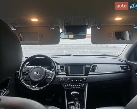 Синий Киа Niro, объемом двигателя 1.58 л и пробегом 160 тыс. км за 16300 $, фото 15 на Automoto.ua