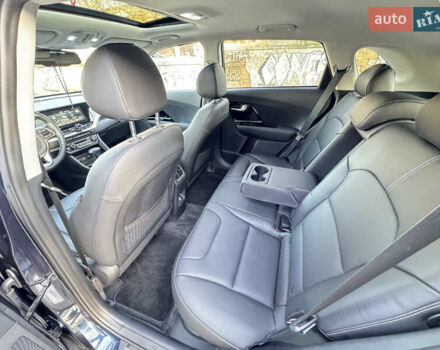 Синий Киа Niro, объемом двигателя 1.6 л и пробегом 52 тыс. км за 19800 $, фото 23 на Automoto.ua