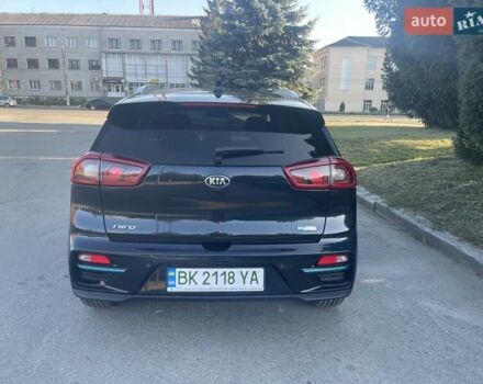 Синій Кіа Niro, об'ємом двигуна 0 л та пробігом 105 тис. км за 18300 $, фото 11 на Automoto.ua