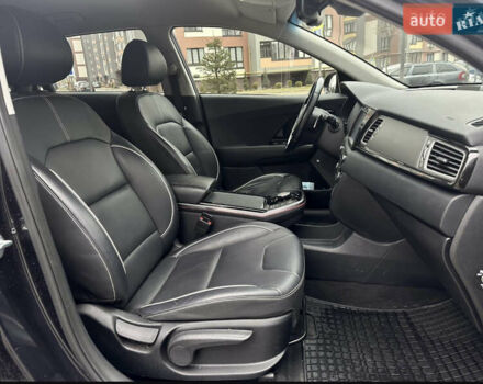 Синій Кіа Niro, об'ємом двигуна 0 л та пробігом 83 тис. км за 18700 $, фото 41 на Automoto.ua
