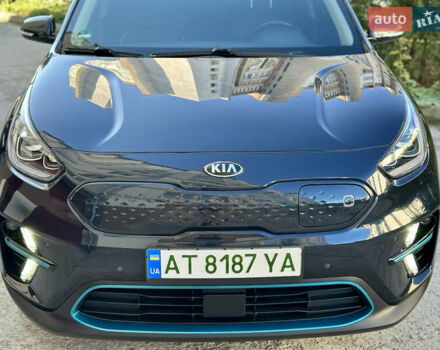 Синий Киа Niro, объемом двигателя 0 л и пробегом 155 тыс. км за 18650 $, фото 91 на Automoto.ua