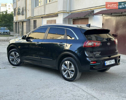 Киа Niro 2019 в Ивано-Франковске на Automoto.ua Синий Киа Niro, объемом двигателя 0 л и пробегом 155 тыс. км за 18650 $, фото 25 на Automoto.ua