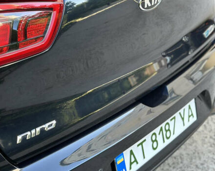 Синий Киа Niro, объемом двигателя 0 л и пробегом 155 тыс. км за 18650 $, фото 105 на Automoto.ua