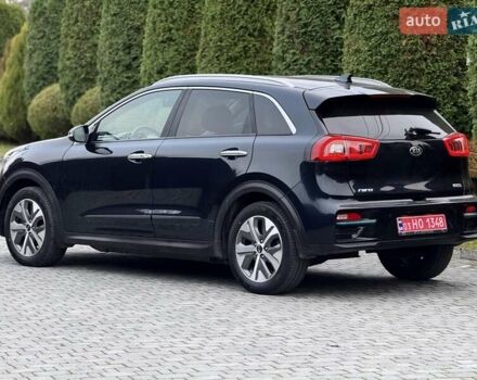 Синий Киа Niro, объемом двигателя 0 л и пробегом 172 тыс. км за 16950 $, фото 6 на Automoto.ua