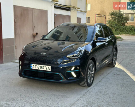 Синий Киа Niro, объемом двигателя 0 л и пробегом 155 тыс. км за 18650 $, фото 1 на Automoto.ua