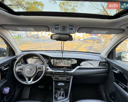 Синий Киа Niro, объемом двигателя 1.6 л и пробегом 52 тыс. км за 19800 $, фото 35 на Automoto.ua
