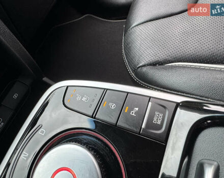 Синий Киа Niro, объемом двигателя 0 л и пробегом 88 тыс. км за 17777 $, фото 36 на Automoto.ua