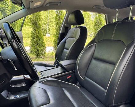 Синій Кіа Niro, об'ємом двигуна 0 л та пробігом 145 тис. км за 16999 $, фото 33 на Automoto.ua