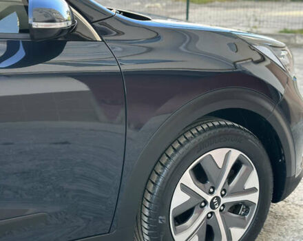 Синий Киа Niro, объемом двигателя 0 л и пробегом 155 тыс. км за 18650 $, фото 112 на Automoto.ua