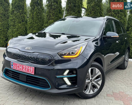 Синий Киа Niro, объемом двигателя 0 л и пробегом 88 тыс. км за 17777 $, фото 4 на Automoto.ua