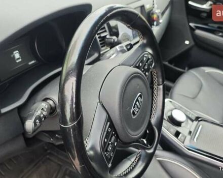 Синий Киа Niro, объемом двигателя 0 л и пробегом 153 тыс. км за 19100 $, фото 13 на Automoto.ua