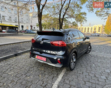 Синий Киа Niro, объемом двигателя 1.6 л и пробегом 52 тыс. км за 19800 $, фото 8 на Automoto.ua