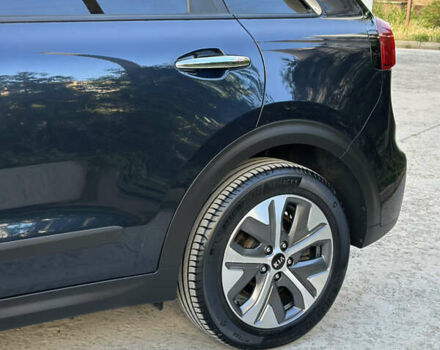 Синий Киа Niro, объемом двигателя 0 л и пробегом 155 тыс. км за 18650 $, фото 43 на Automoto.ua