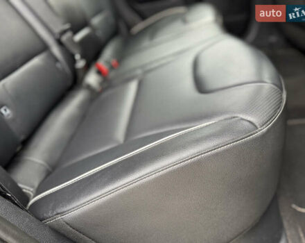 Синий Киа Niro, объемом двигателя 0 л и пробегом 88 тыс. км за 17777 $, фото 60 на Automoto.ua
