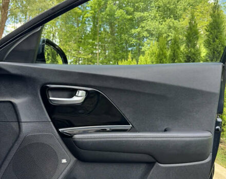 Синій Кіа Niro, об'ємом двигуна 0 л та пробігом 145 тис. км за 16999 $, фото 49 на Automoto.ua