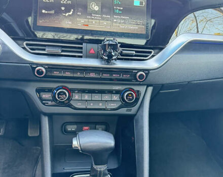 Синий Киа Niro, объемом двигателя 1.6 л и пробегом 52 тыс. км за 19800 $, фото 33 на Automoto.ua