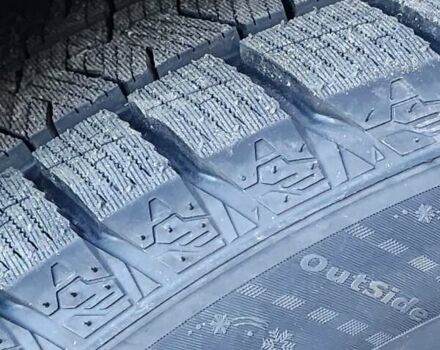 Синий Киа Niro, объемом двигателя 0 л и пробегом 119 тыс. км за 18300 $, фото 13 на Automoto.ua