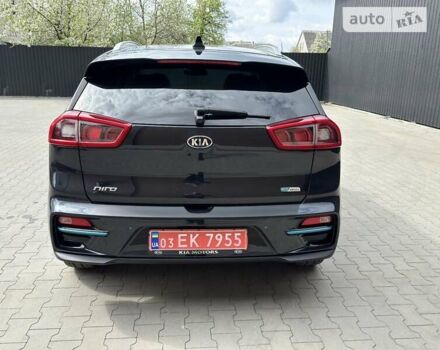 Синій Кіа Niro, об'ємом двигуна 0 л та пробігом 117 тис. км за 19650 $, фото 22 на Automoto.ua