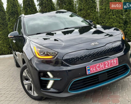 Синий Киа Niro, объемом двигателя 0 л и пробегом 88 тыс. км за 17777 $, фото 9 на Automoto.ua