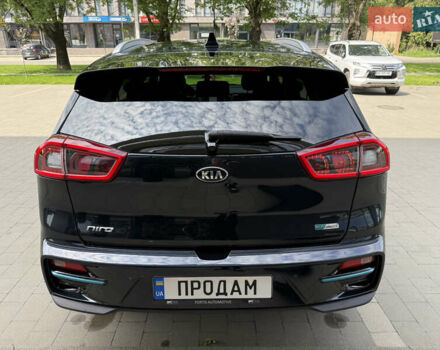 Синій Кіа Niro, об'ємом двигуна 0 л та пробігом 147 тис. км за 17400 $, фото 13 на Automoto.ua