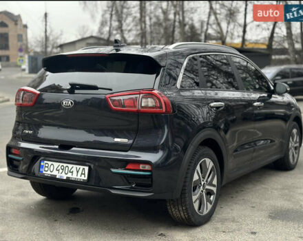 Синій Кіа Niro, об'ємом двигуна 0 л та пробігом 83 тис. км за 18700 $, фото 5 на Automoto.ua