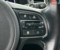 Синій Кіа Niro, об'ємом двигуна 0 л та пробігом 130 тис. км за 18455 $, фото 50 на Automoto.ua