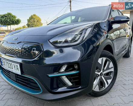 Синій Кіа Niro, об'ємом двигуна 0 л та пробігом 192 тис. км за 17386 $, фото 8 на Automoto.ua
